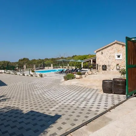 Villa Adamaris Rogoznica (Sibenik-Knin)